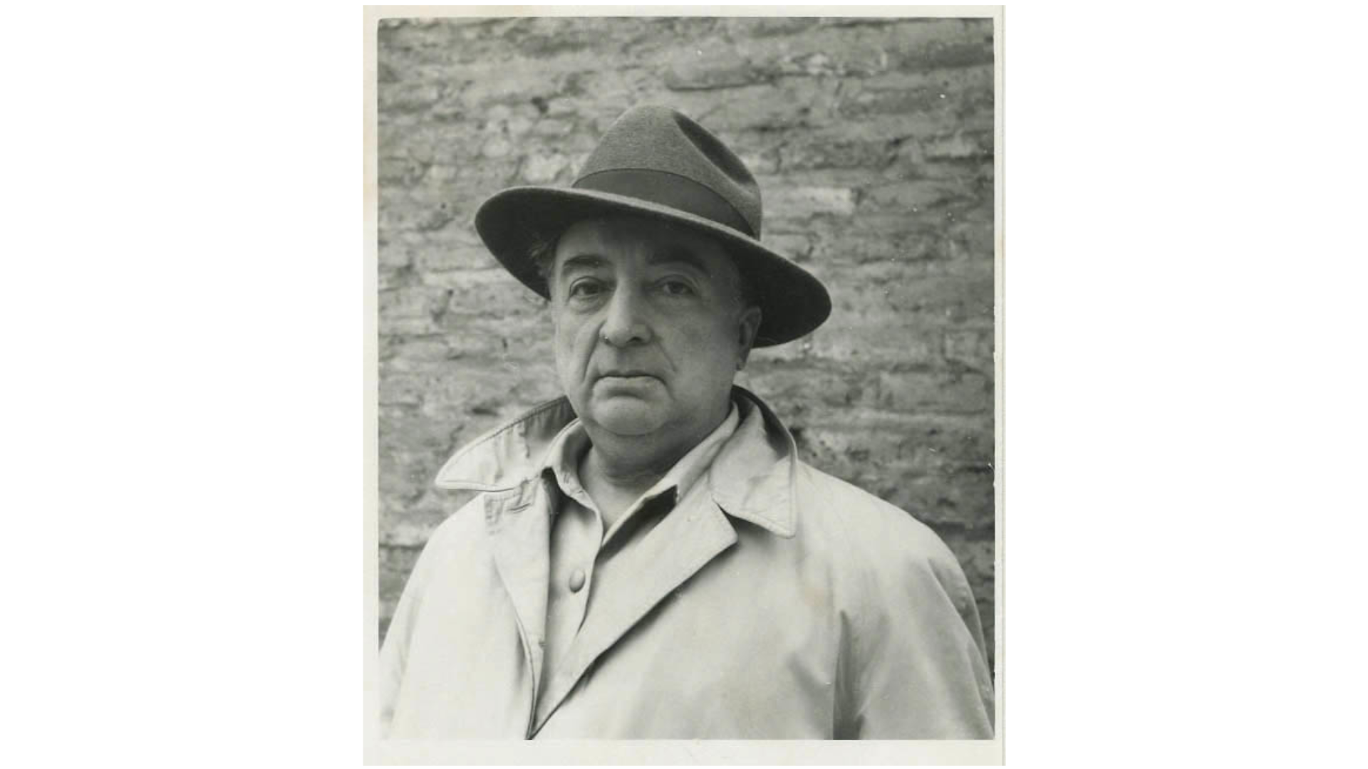 Retrato fotográfico de Joaquín Edwards Bello